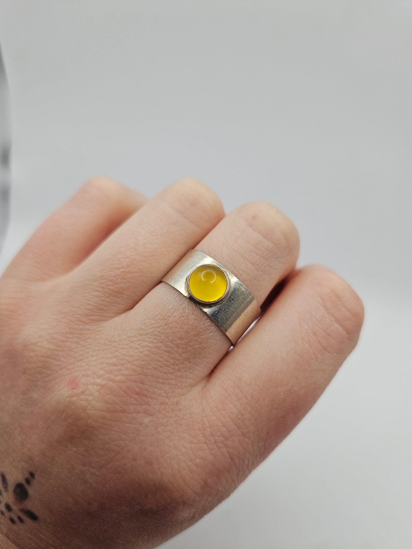 Yellow Chalcedony ring - Size Q